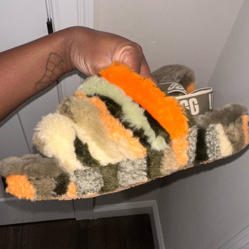 UGG Fluff Yeah Slides
